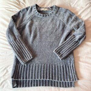 Pink Rose Blue Chenille Sweater Size Small